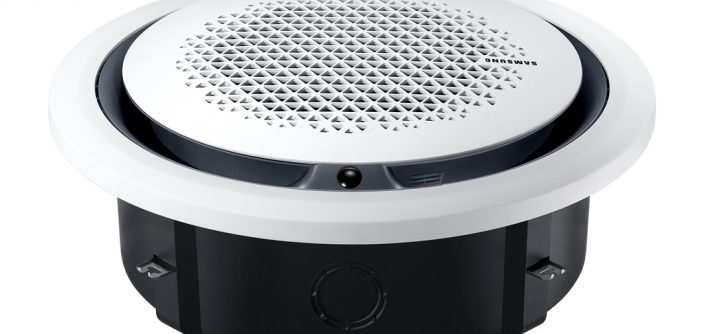 AC071KN4DKH-EU_005_Dynamic_White.jpg
