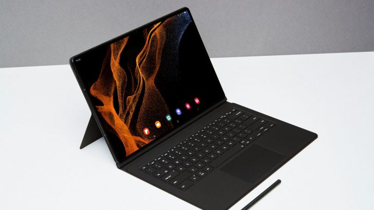 1-008_Design_Tab-S8-Ultra-with-Book-Cover-Keyboard_Graphite_HI.jpg