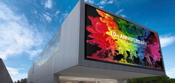 Digitising-Outdoor-Marketing_main-1.jpg