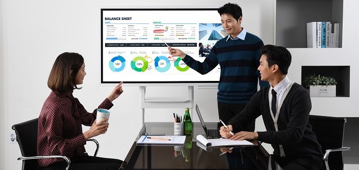 Samsungs-Flip-Connects-Creativity-and-Innovation_main1.jpg