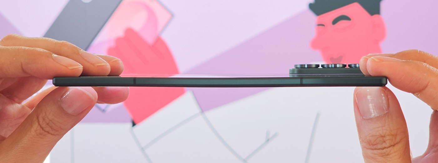 Galaxy Z Fold8 Thin Profile